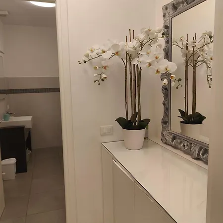 Riva Al Mare Apartment *